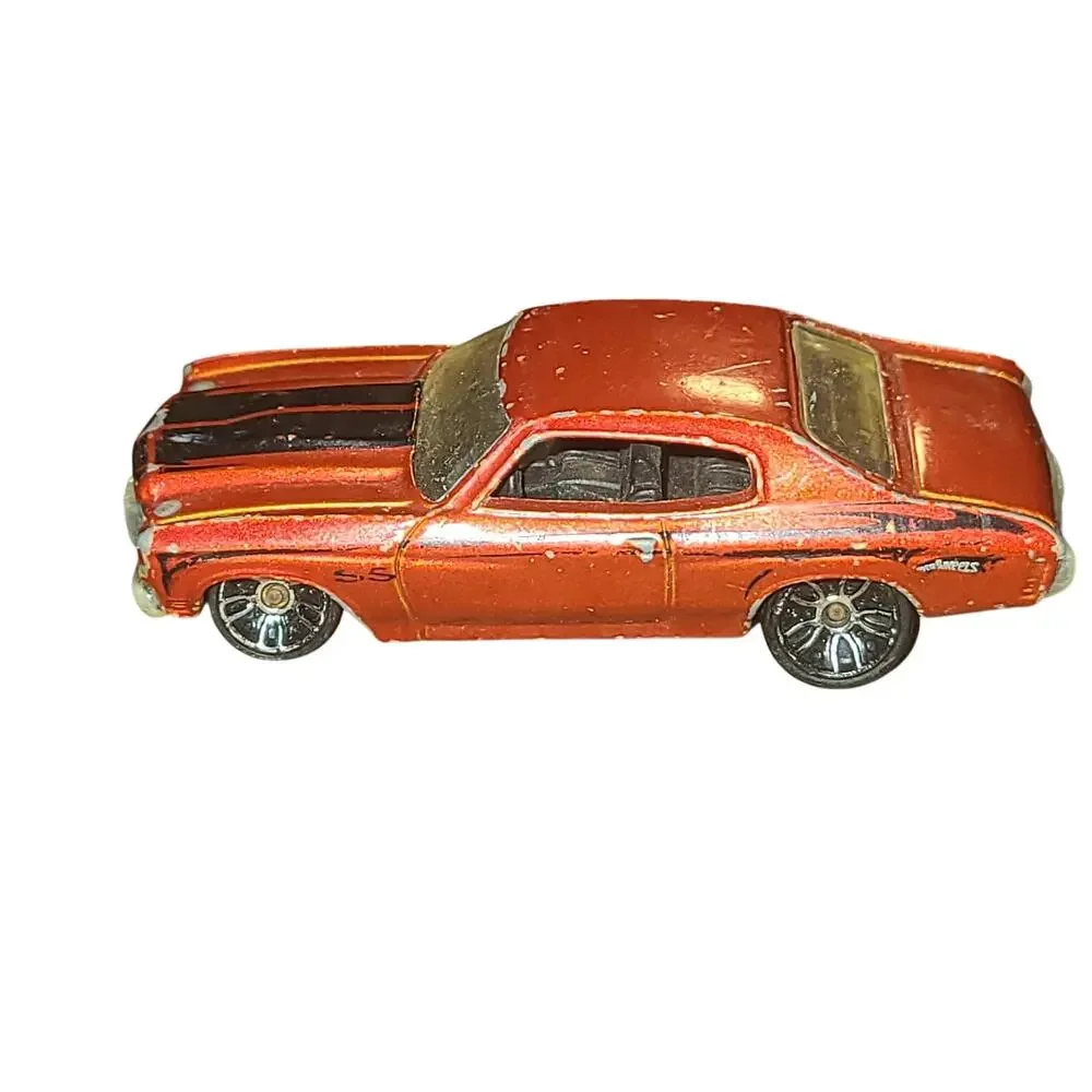 1998 Hot Wheels 1970 Chevelle SS Orange And Black Stripes